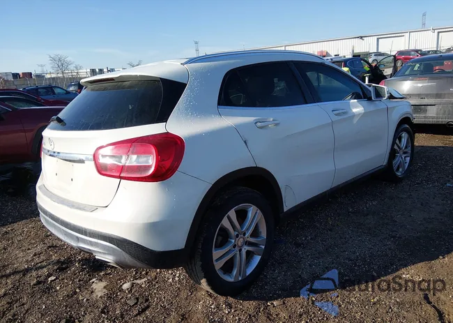 WDCTG4EB7GJ224889: 44383373