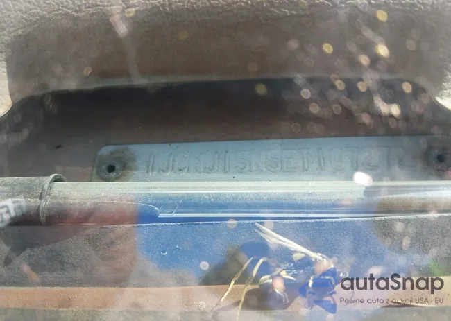 1JCNJ15N5ET107272: 44383394