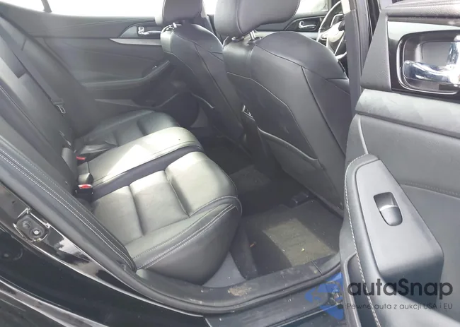 1N4AA6AP3HC438088: 44383415