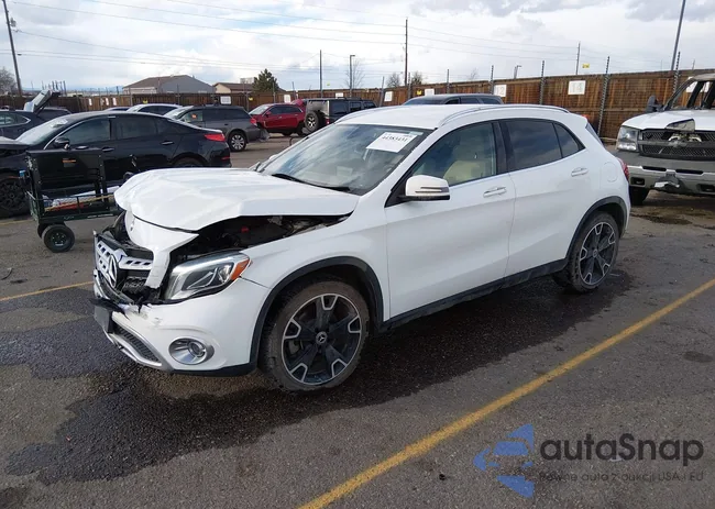 WDCTG4GB1LU024385: 44383431