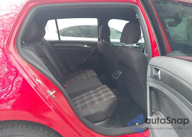 3VW6T7AU2MM001372: 44383465