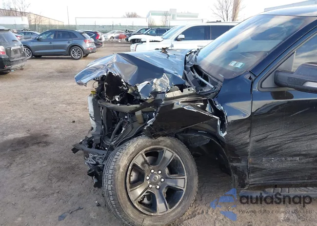 1C6SRFBT6MN729130: 44382513