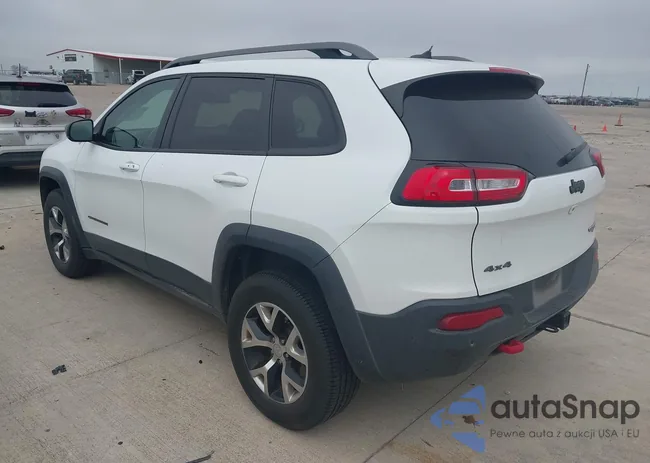 1C4PJMBS3FW686820: 44382579