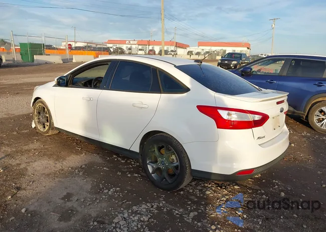 1FADP3F2XEL314564: 44382609