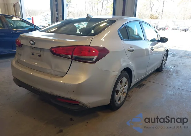 3KPFK4A78JE280699: 44382656