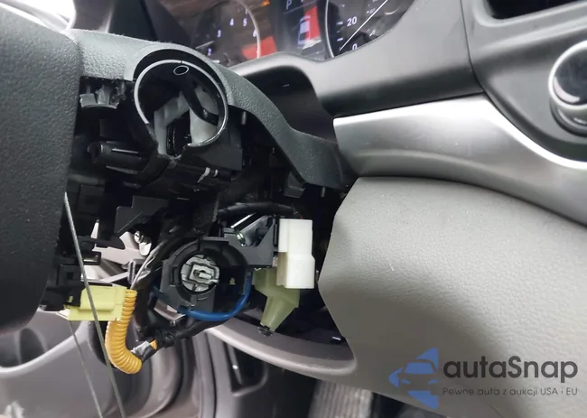 KMHD74LF6LU900530: 44382817