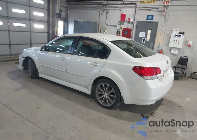 4S3BMCG62D3040304: 44382828