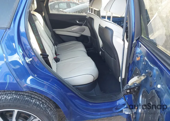 5J8TC2H8XSL007096: 44382831