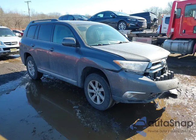 5TDBK3EH4DS274243: 44383915