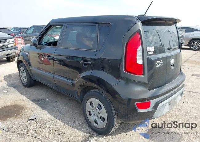 KNDJT2A5XD7513352: 44384054