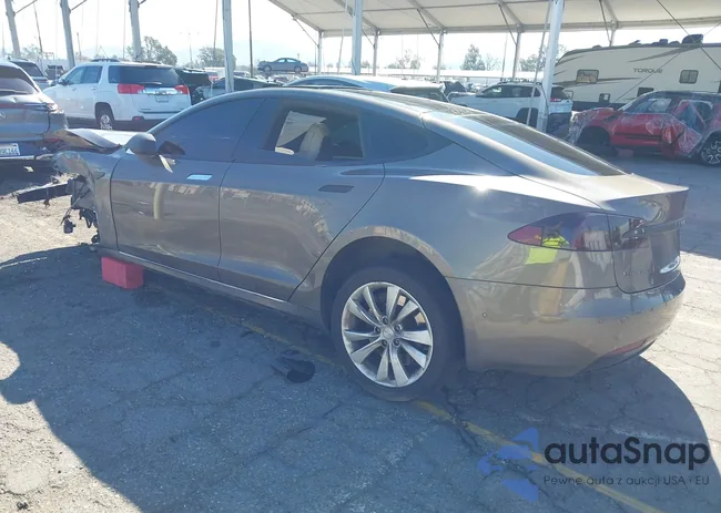 5YJSA1E47GF161139: 44384157