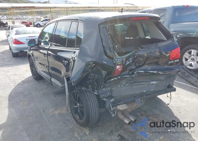 WVGAV7AX8DW530192: 44384213