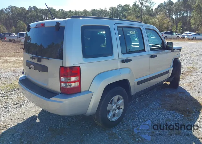 1C4PJLAK5CW213766: 44384265