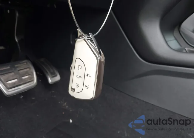 1V2FE2CA8RC249717: 44384331