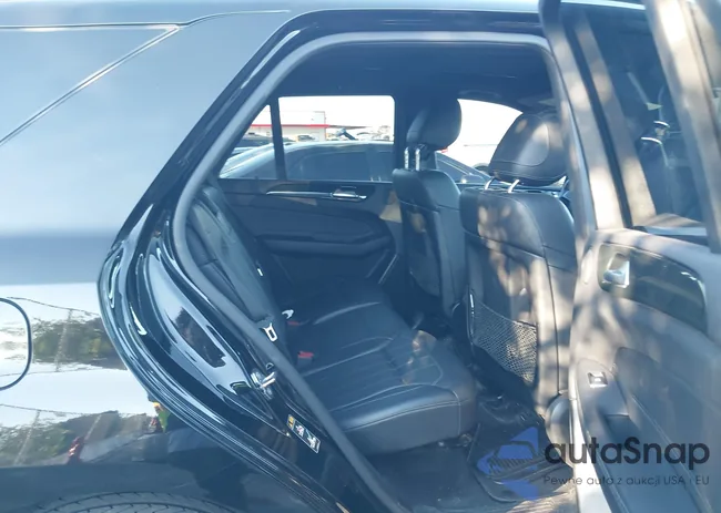 4JGDA5JBXJB203796: 44384343