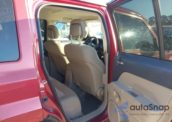 1C4NJPBA2CD590555: 44384350