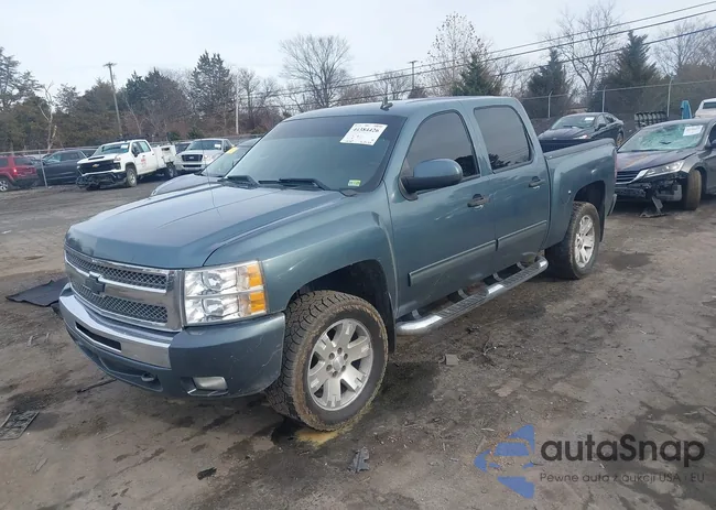 1GCPKSE77CF130126: 44384426