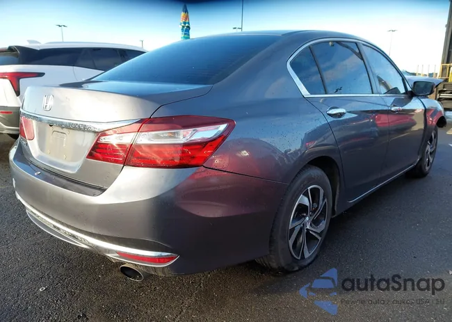 1HGCR2F30GA222009: 44384437