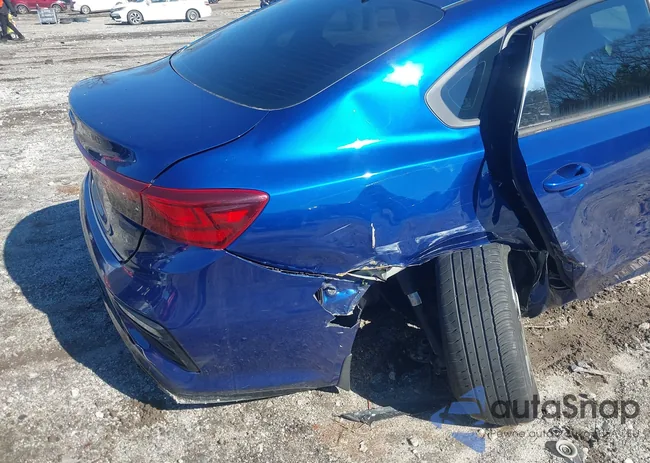 3KPF24AD7LE213665: 44384441