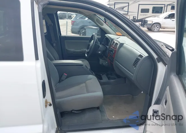 1D7HW42N55S276077: 44384460