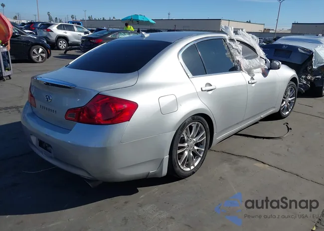 JN1CV6AP6DM713435: 44384478