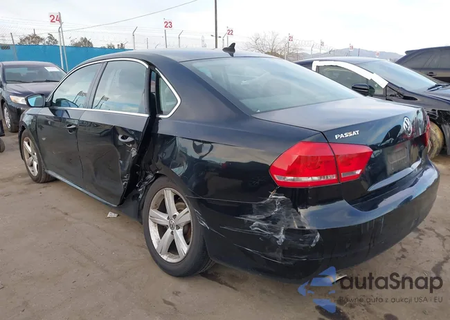 1VWBP7A39CC106551: 44383490