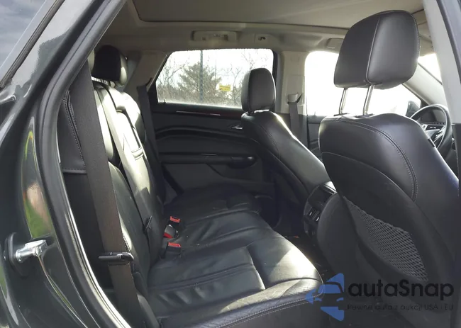 3GYFNEE39GS570247: 44383509