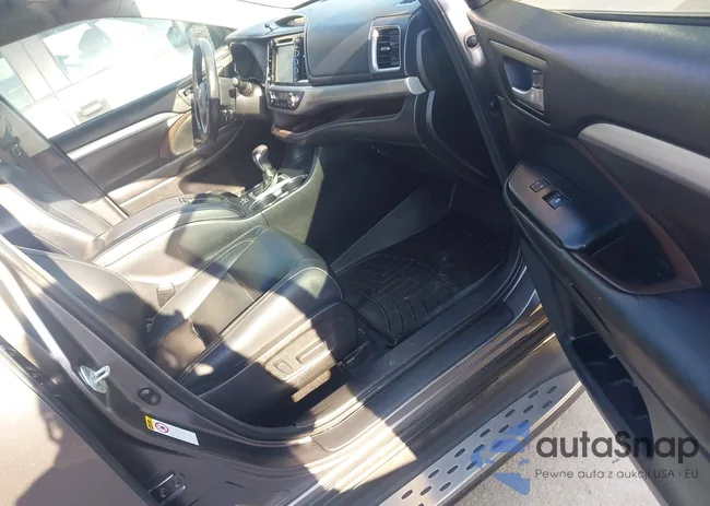 5TDKZRFH6HS213527: 44383557