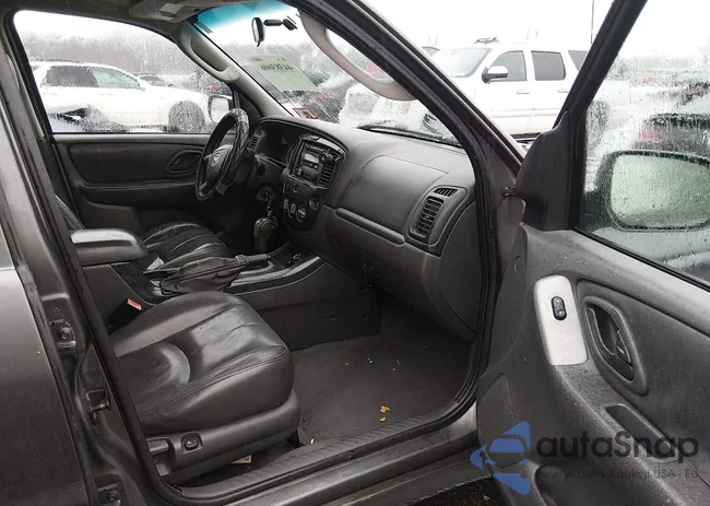 4F2CZ96185KM18082: 44383606