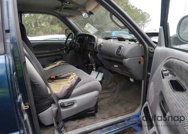 3B7HF13Z41G761063: 44383608