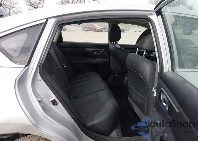 1N4AL3AP1EC124797: 44383638