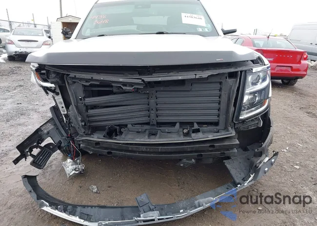 1GNSKBKC5JR330095: 44383648