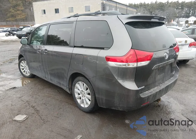 5TDJK3DC9DS050189: 44383682