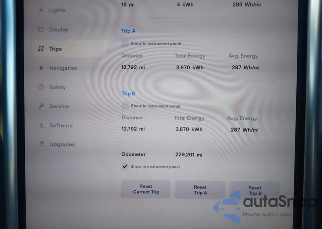 5YJSA1E18HF210565: 44383695