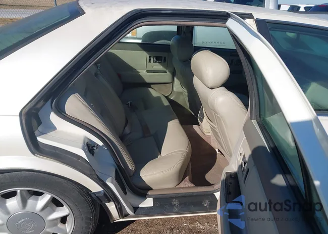 1G6KS52Y6VU828818: 44383700