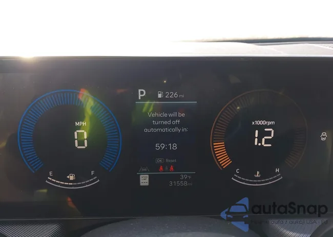 KMHL64JA8SA462017: 44383731