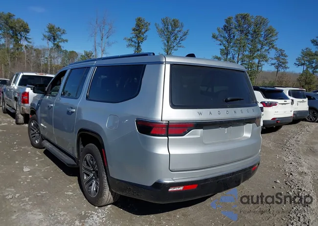 1C4SJSBP8SS511121: 44383755