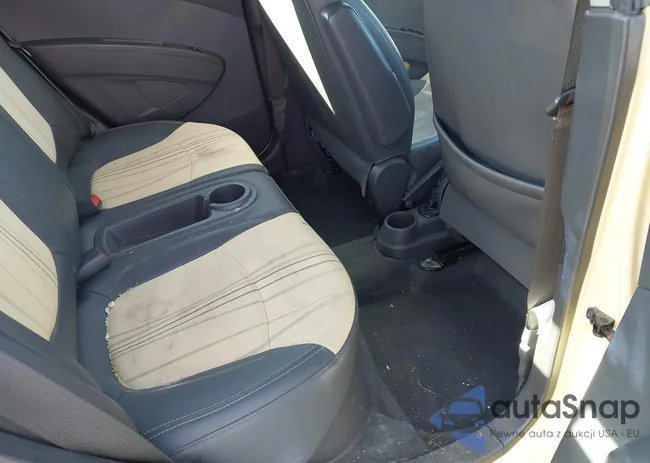 KL8CA6S9XEC467045: 44383765