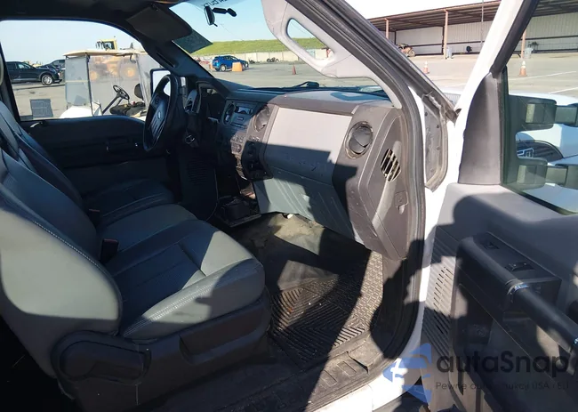 1FT7X2AT6DEB36219: 44383788