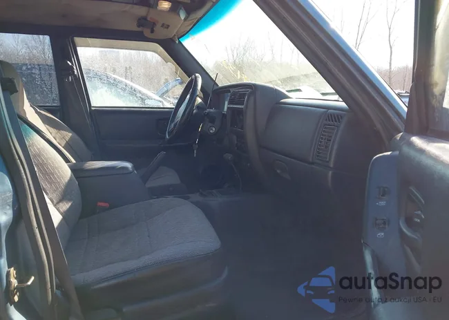 1J4FF68S8XL632569: 44383798