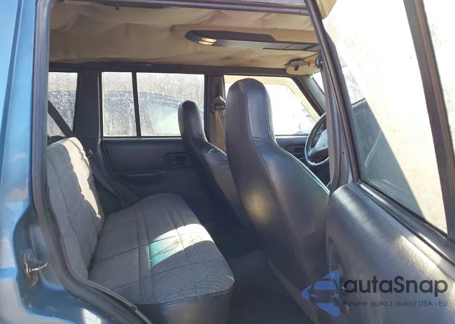 1J4FF68S8XL632569: 44383798