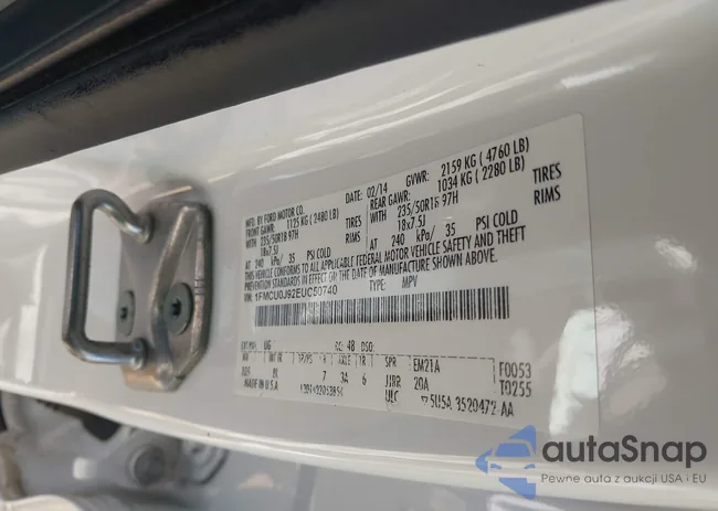 1FMCU0J92EUC50740: 44383835