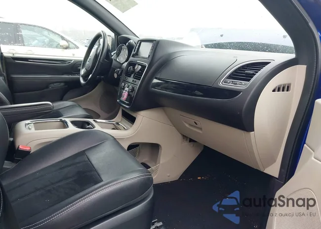 2C4RDGCG0JR338664: 44383842