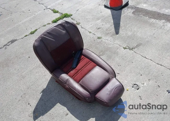 1J4GS5871KP109515: 44383857