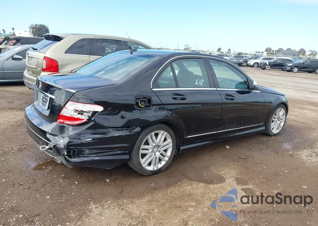 WDDGF54X88F124033: 44383882