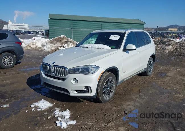 5UXKR0C31H0V70006: 44384995