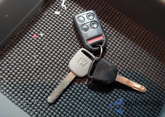 5FNRL3H4XAB088484: 44385038