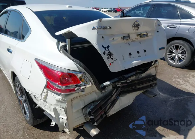 1N4AL3AP9FN871196: 44385040