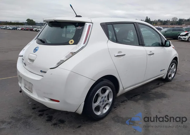 1N4AZ0CP8DC415421: 44385083