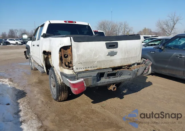 1GCHK23668F118281: 44385100